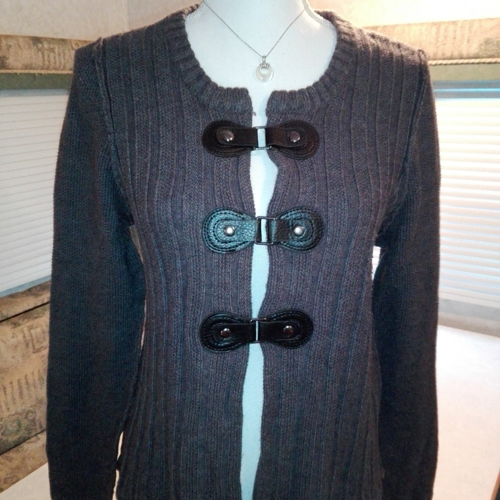 Tahari Brand Large Stylish Dark Gray Sweater